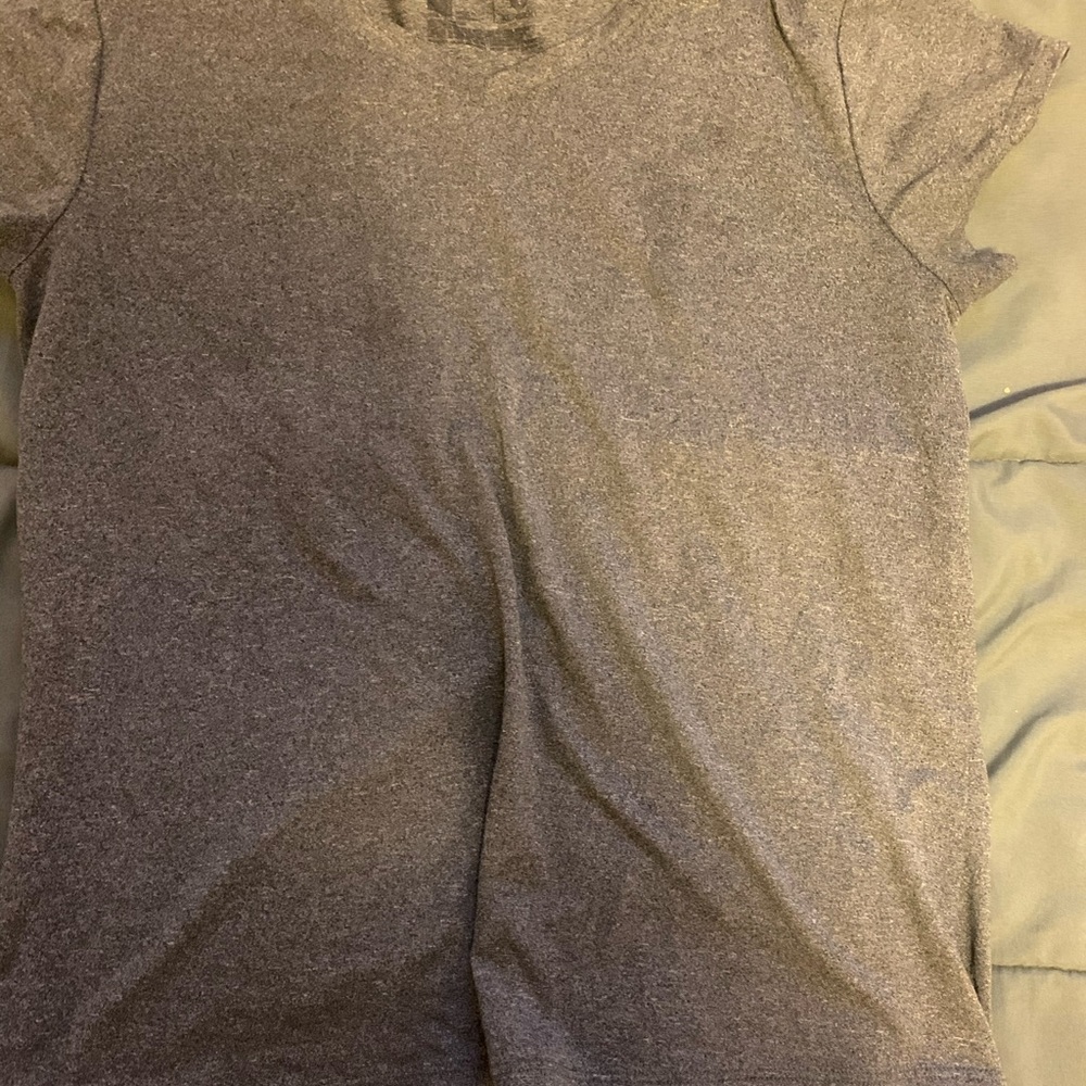 GRAY XERSION T SHIRT.